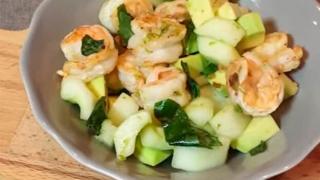 Салат с креветками: очень вкусные рецепты